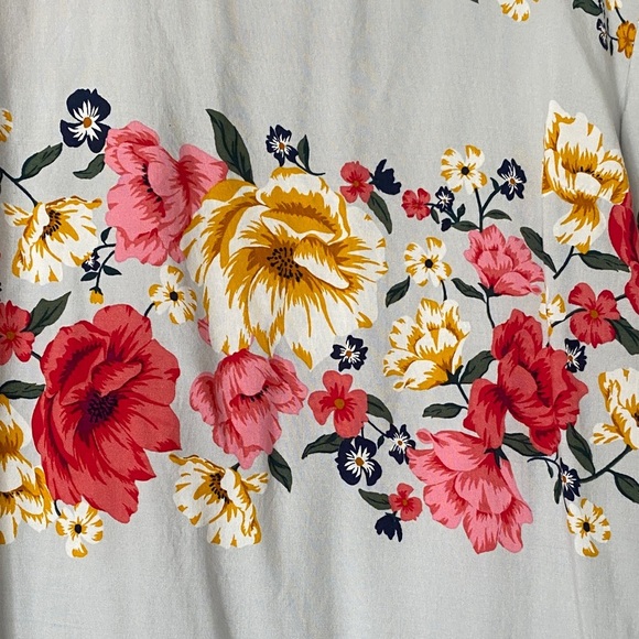 Old Navy Floral Long Sleeve Dress in Gray and Red - Picture 4 of 7